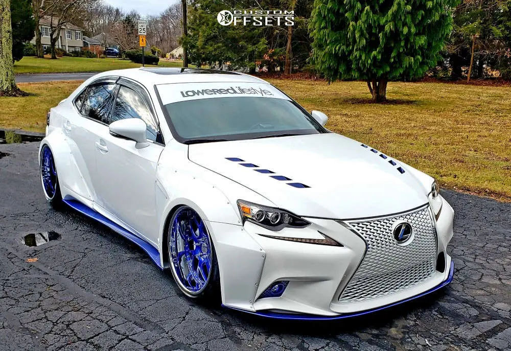 lexus
